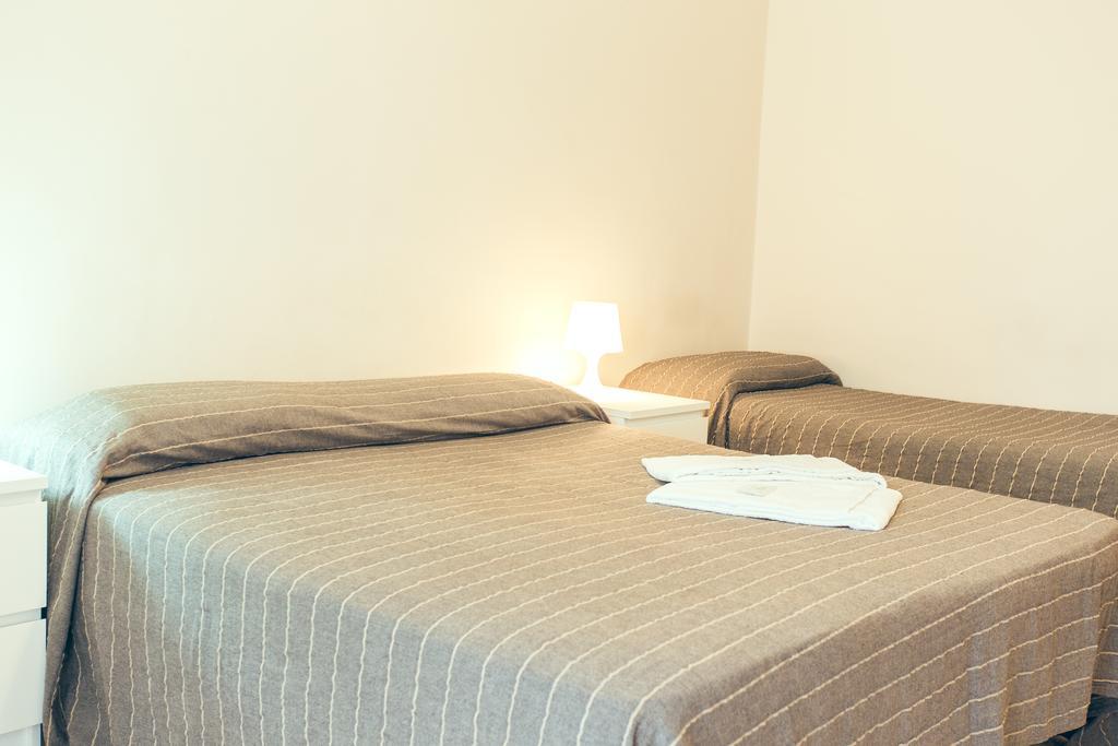 Valle Dei Templi Bed & Breakfast Agrigento Bagian luar foto