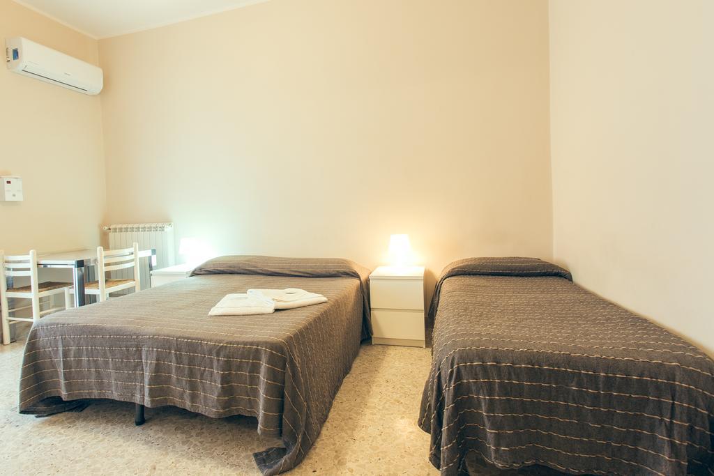 Valle Dei Templi Bed & Breakfast Agrigento Bagian luar foto